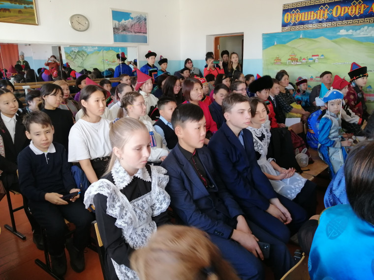 Районный праздник "День бурятского языка".